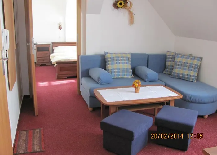 Sindleruv Dvur 게스트하우스 3*